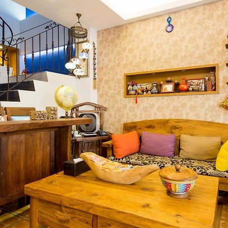 مدينة هوالين Hometown B&B المظهر الخارجي الصورة